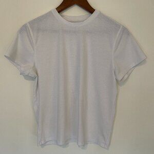 Outdoor Voices Women's ThinkFast Mesh Shortsleeve, Size M, Used - Good Condition